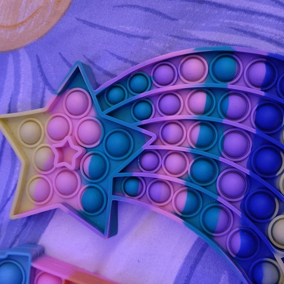 Popit - Picture 2 of 4